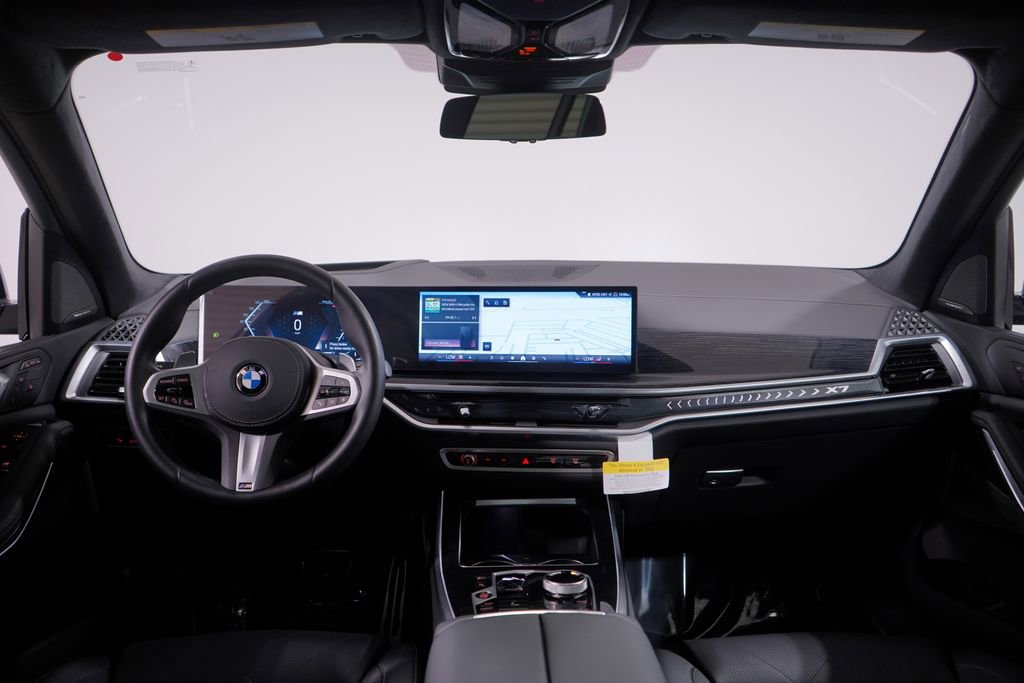 Used 2026 BMW X7 xDrive40i w/ M Sport Package AWD/4WD image 10