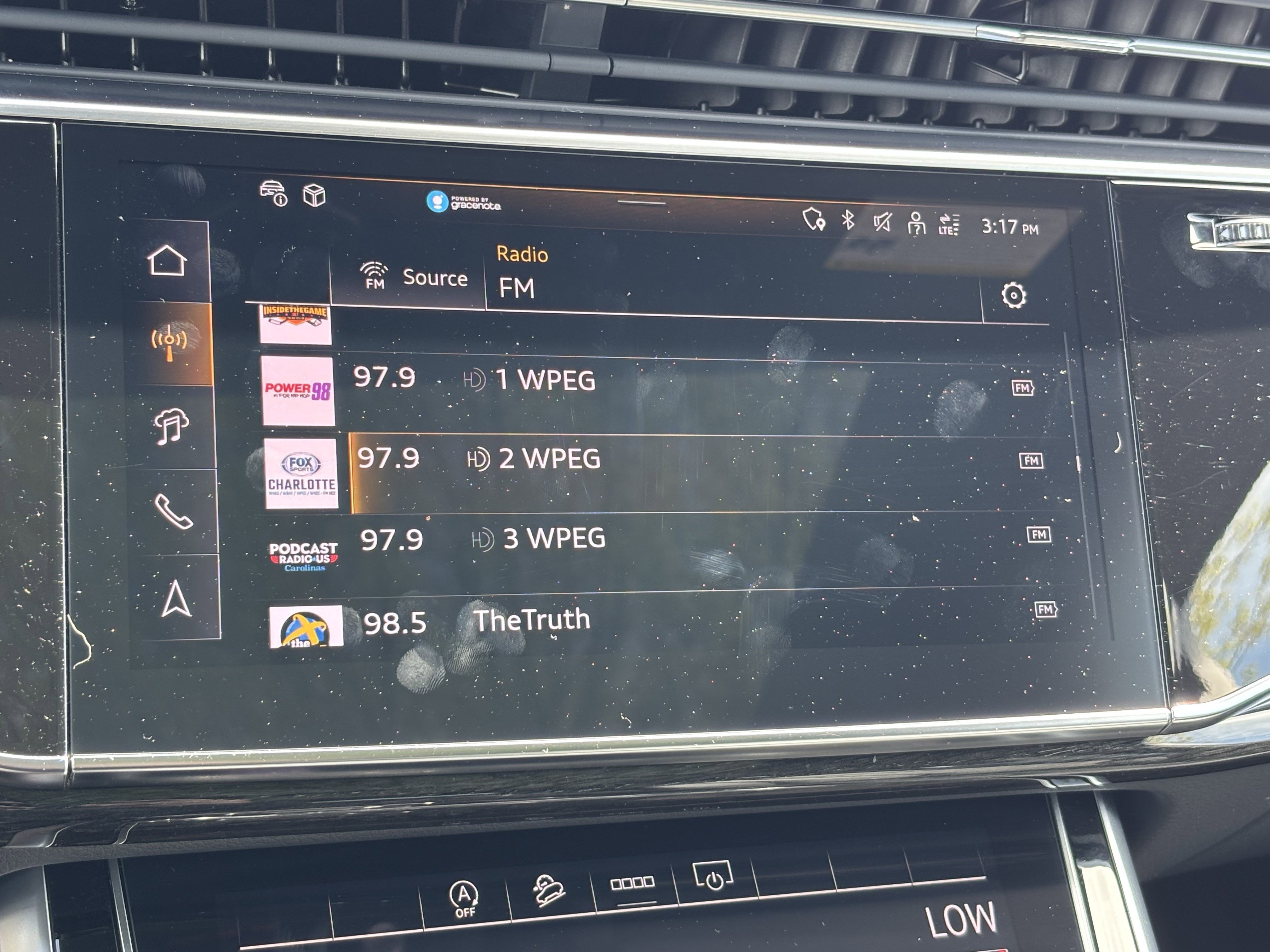 Certified 2025 Audi Q7 2.0T Premium w/ Convenience Plus Package image 24