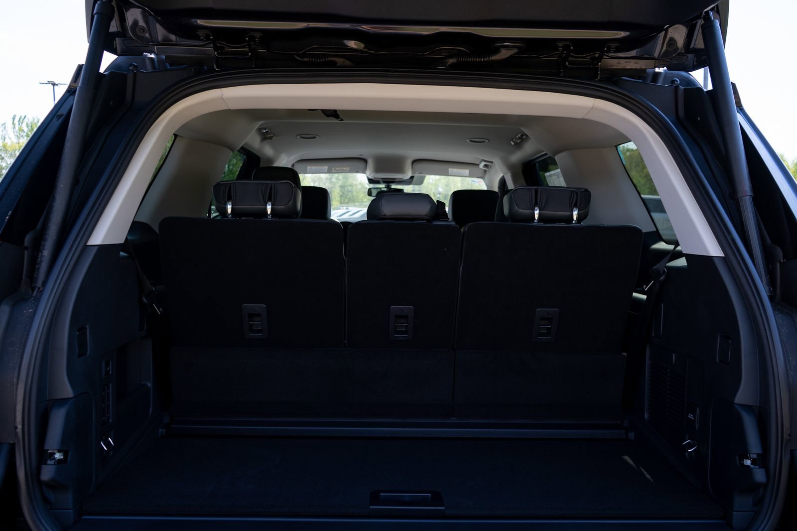 New 2026 Ford Expedition Active AWD/4WD image 9