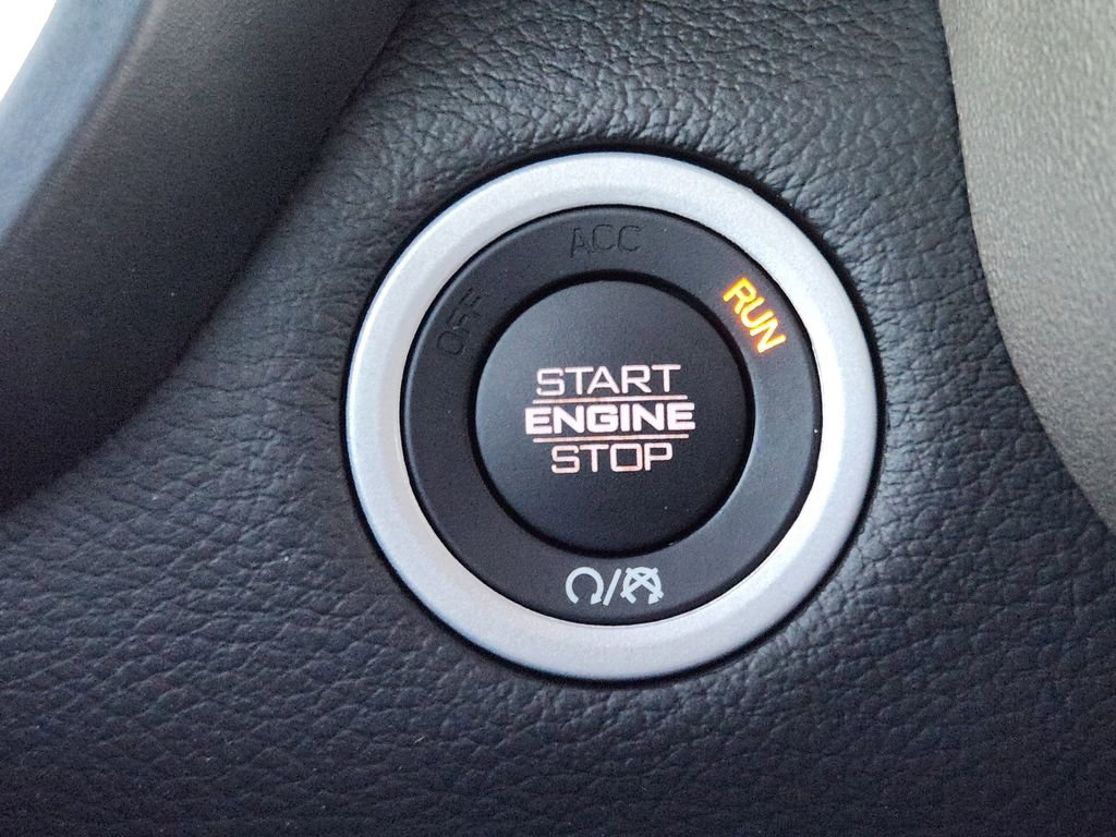 Used 2021 RAM 1500 Laramie image 39