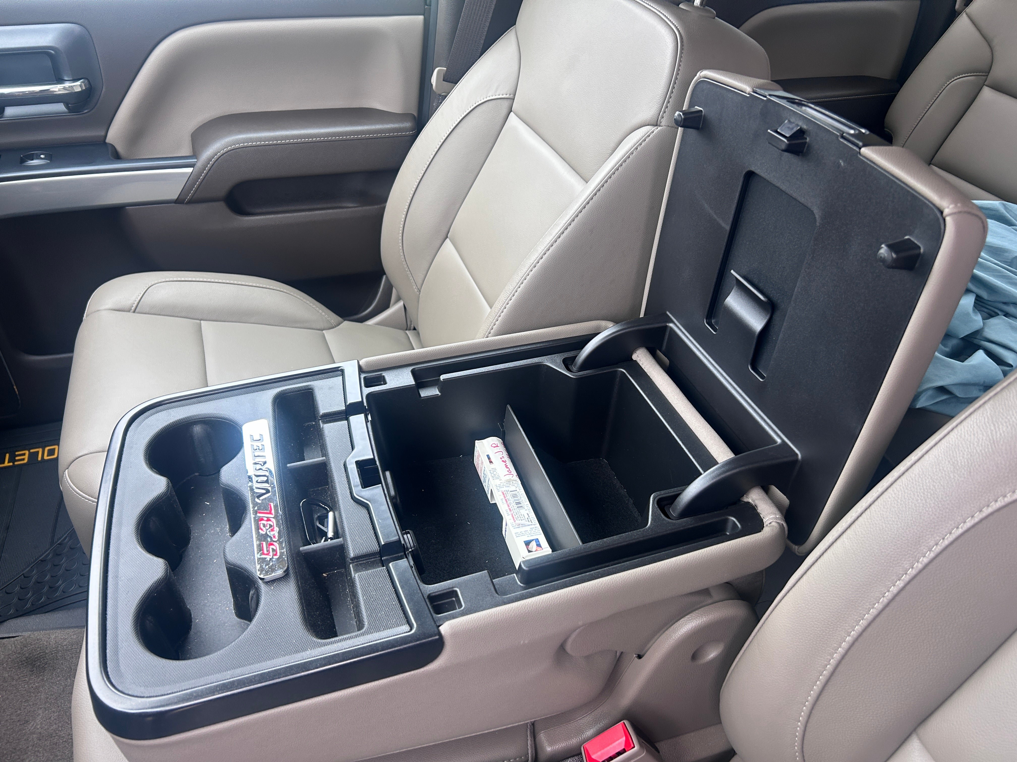 Used 2018 Chevrolet Silverado 1500 LTZ Z71 w/ Centennial Edition AWD/4WD image 25