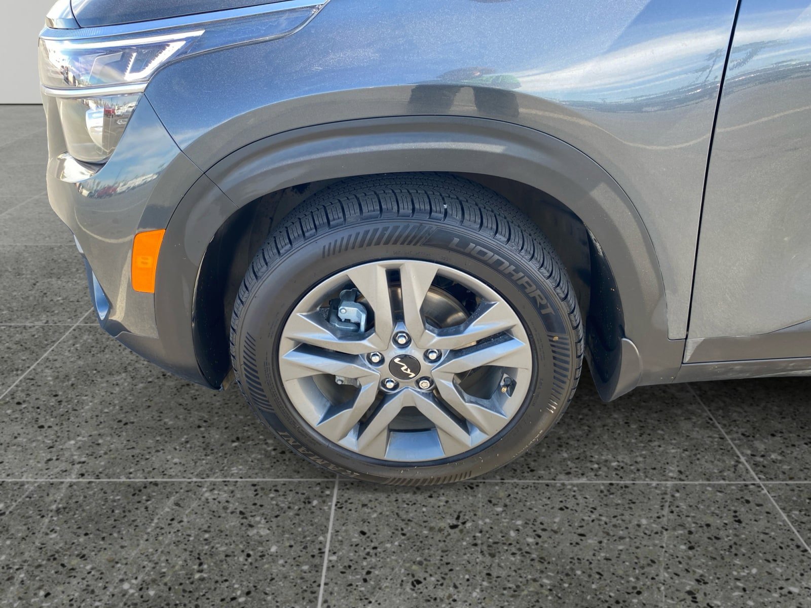 Used 2023 Kia Seltos S w/ Navigation Package FWD image 14