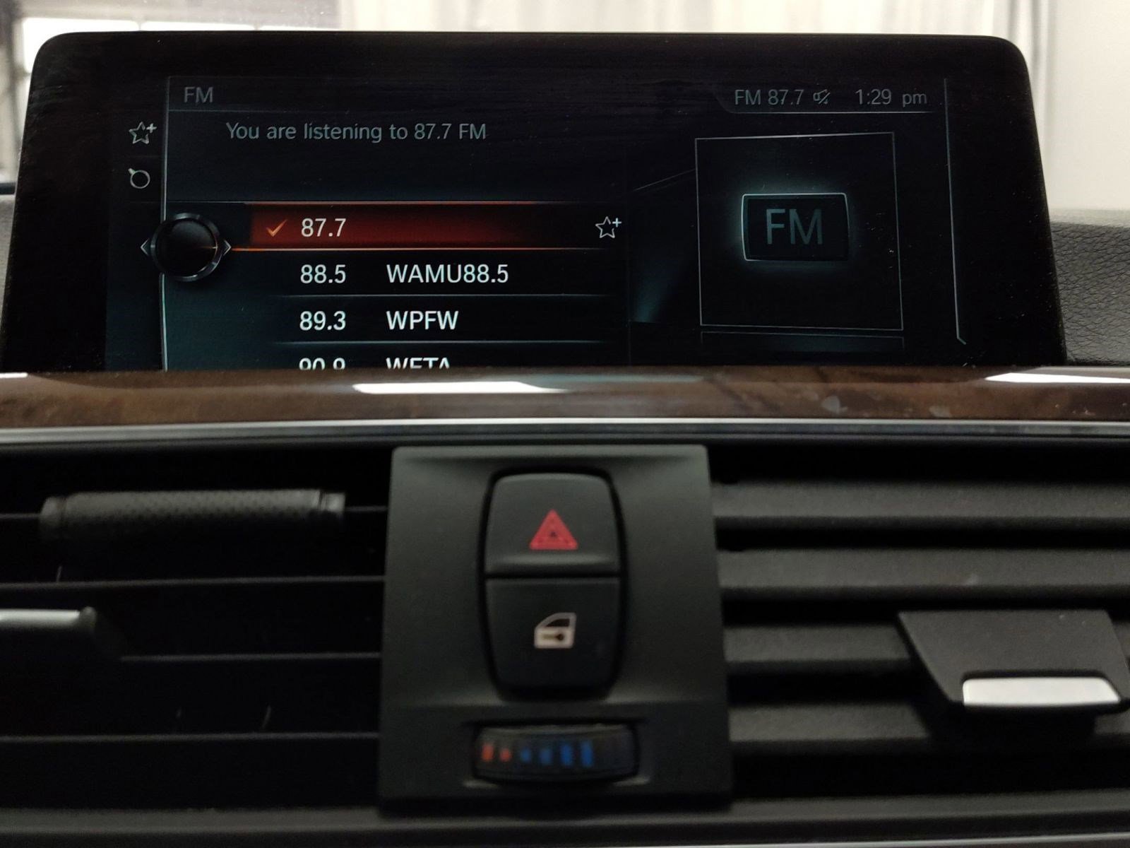 Used 2017 BMW 320i xDrive Sedan image 25