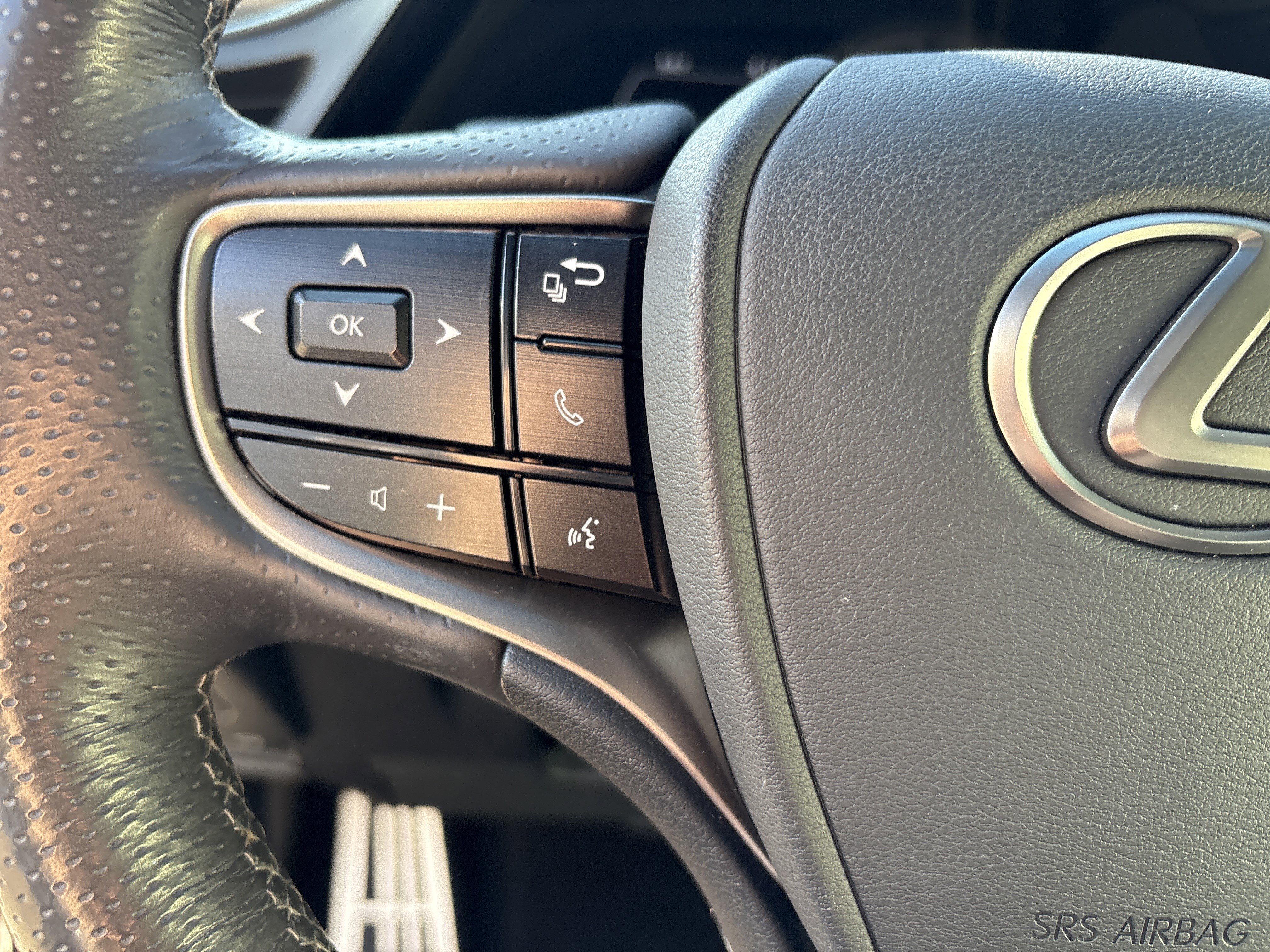 Used 2023 Lexus ES 350 F Sport image 19