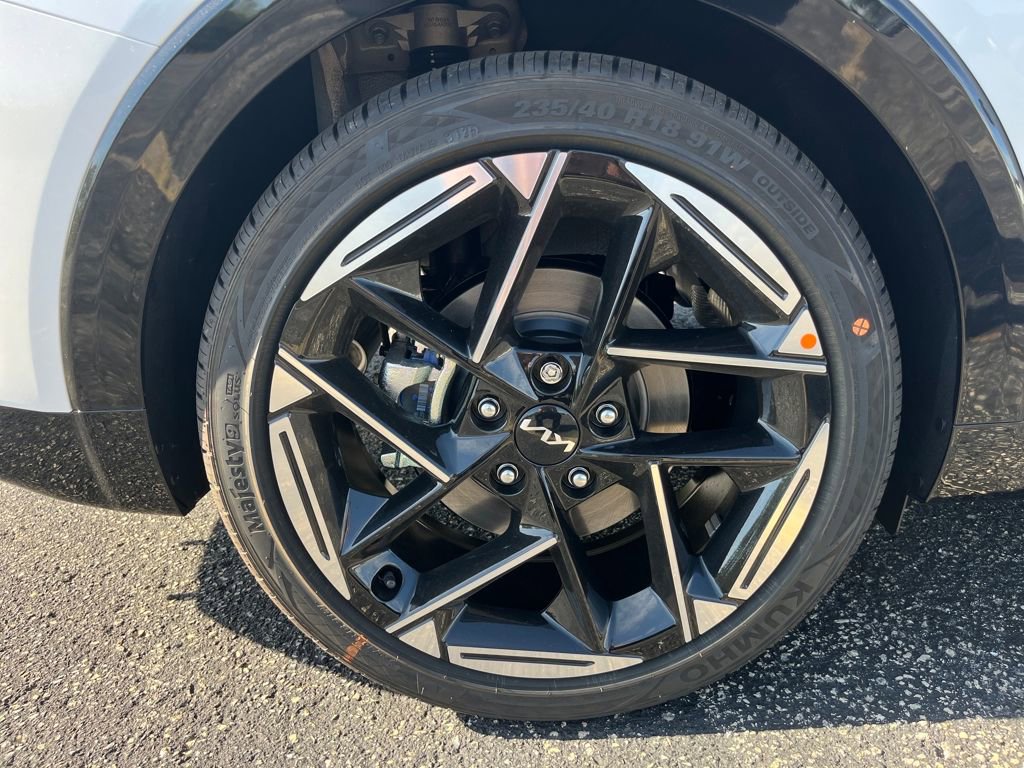 New 2025 Kia K4 GT-Line image 12