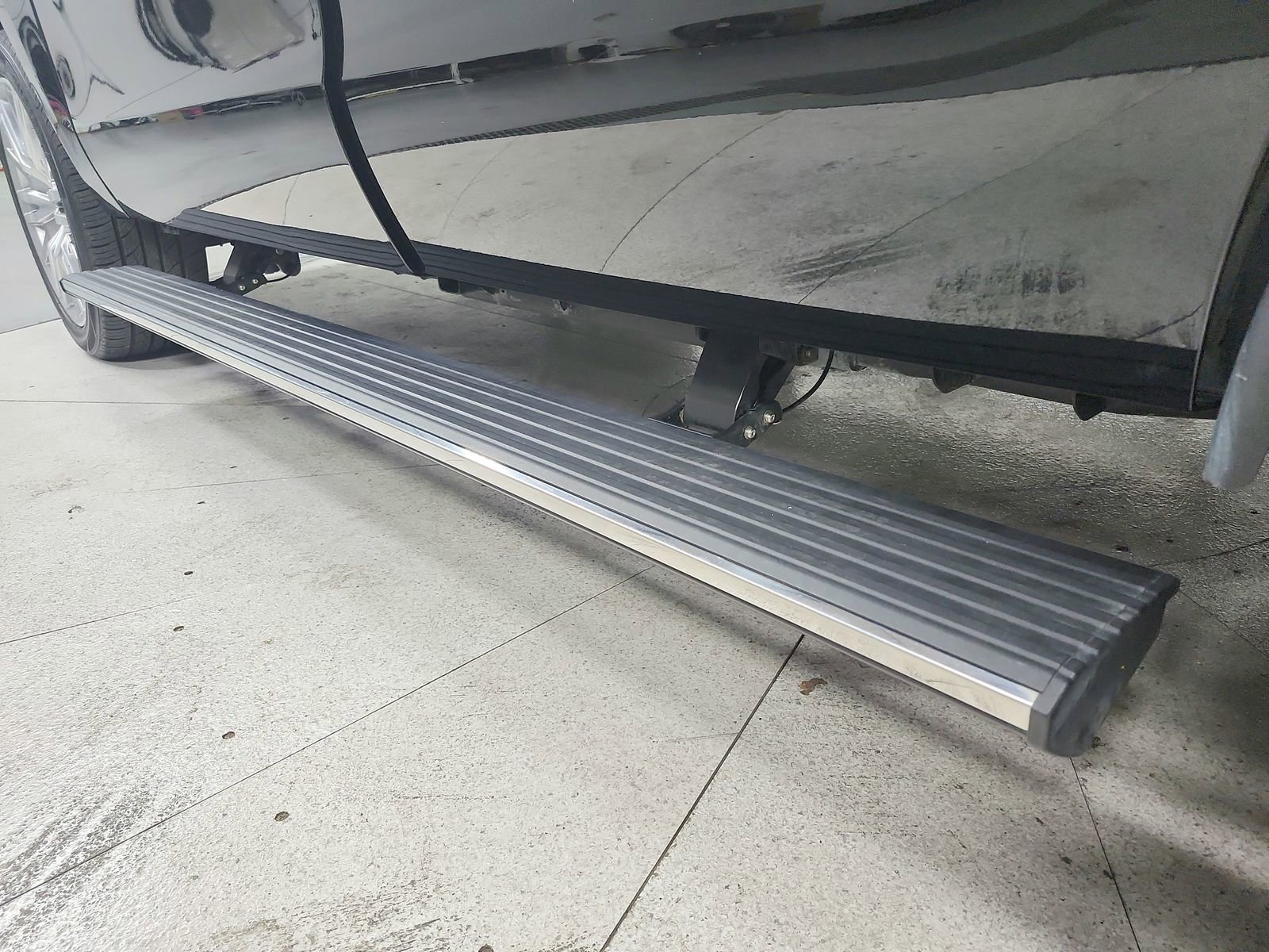 Used 2024 Ford Expedition Limited image 51