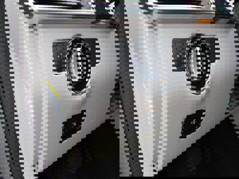 Used 2013 Mercedes-Benz ML 350 4MATIC image 11