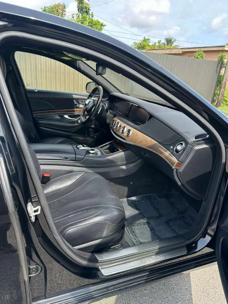 Used 2016 Mercedes-Benz S 550 4MATIC Sedan image 12
