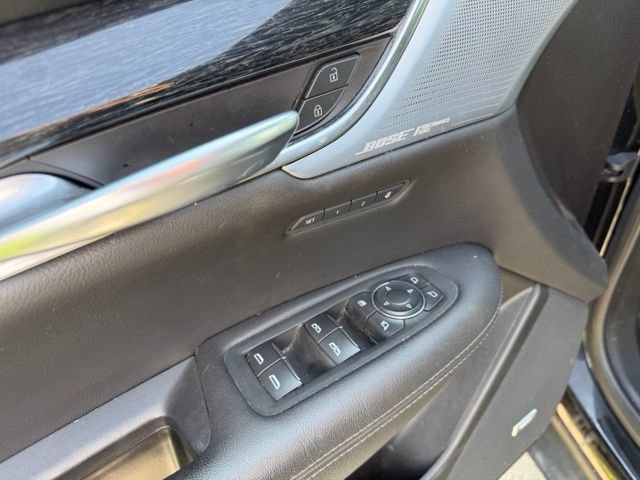 Used 2023 Cadillac XT5 Premium Luxury AWD/4WD image 17