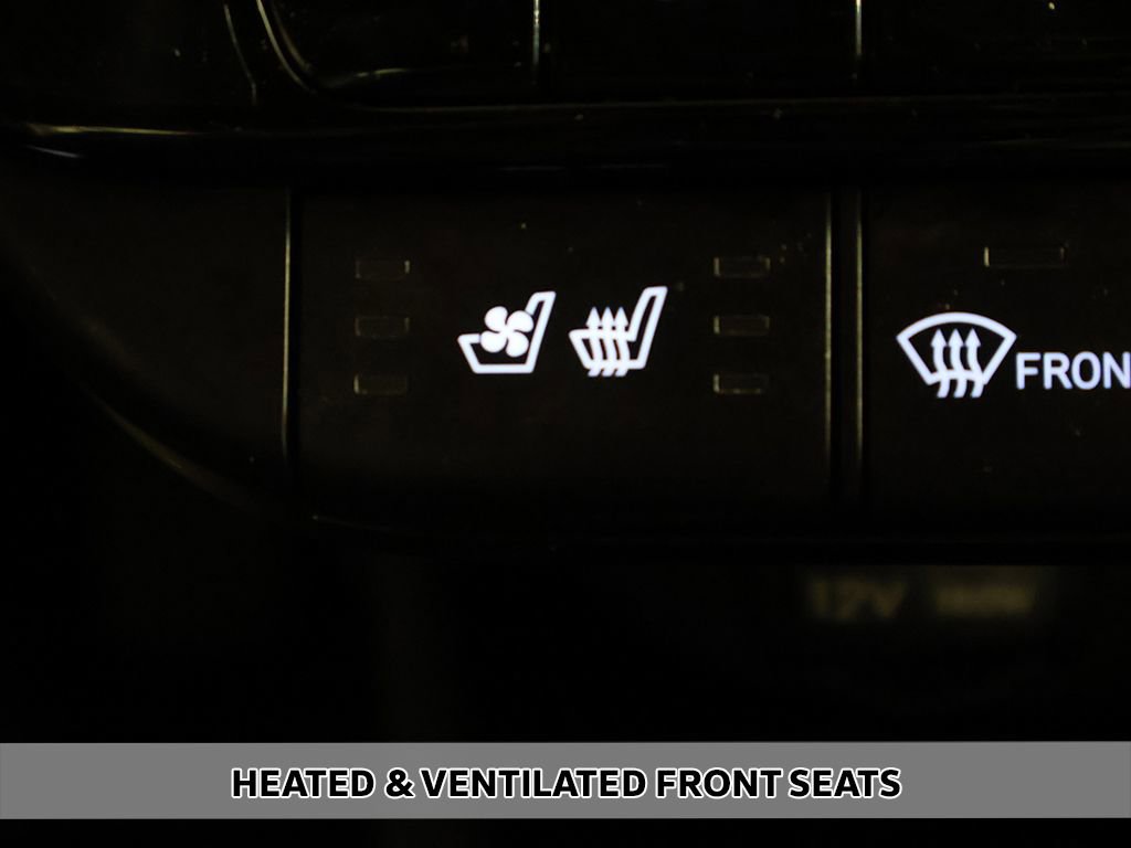 Certified 2024 Hyundai Elantra Limited FWD image 9