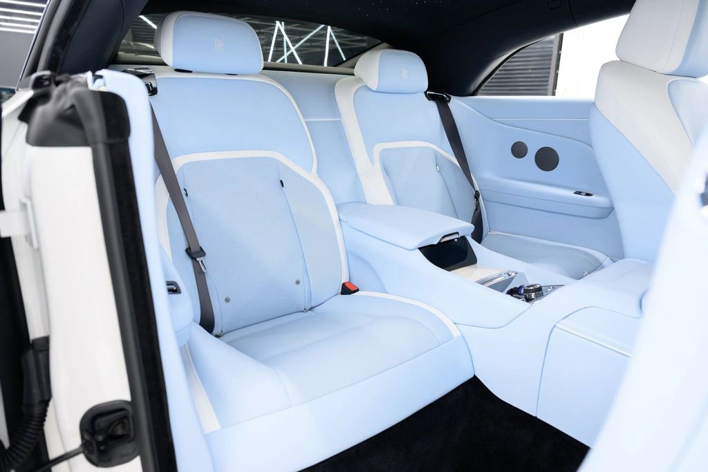 Used 2025 Rolls-Royce Spectre AWD/4WD image 48