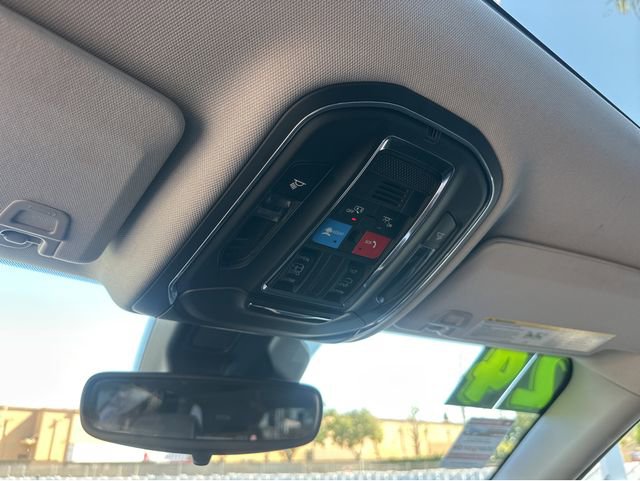 Used 2024 Jeep Grand Cherokee Laredo X w/ Trailer Tow Package image 27