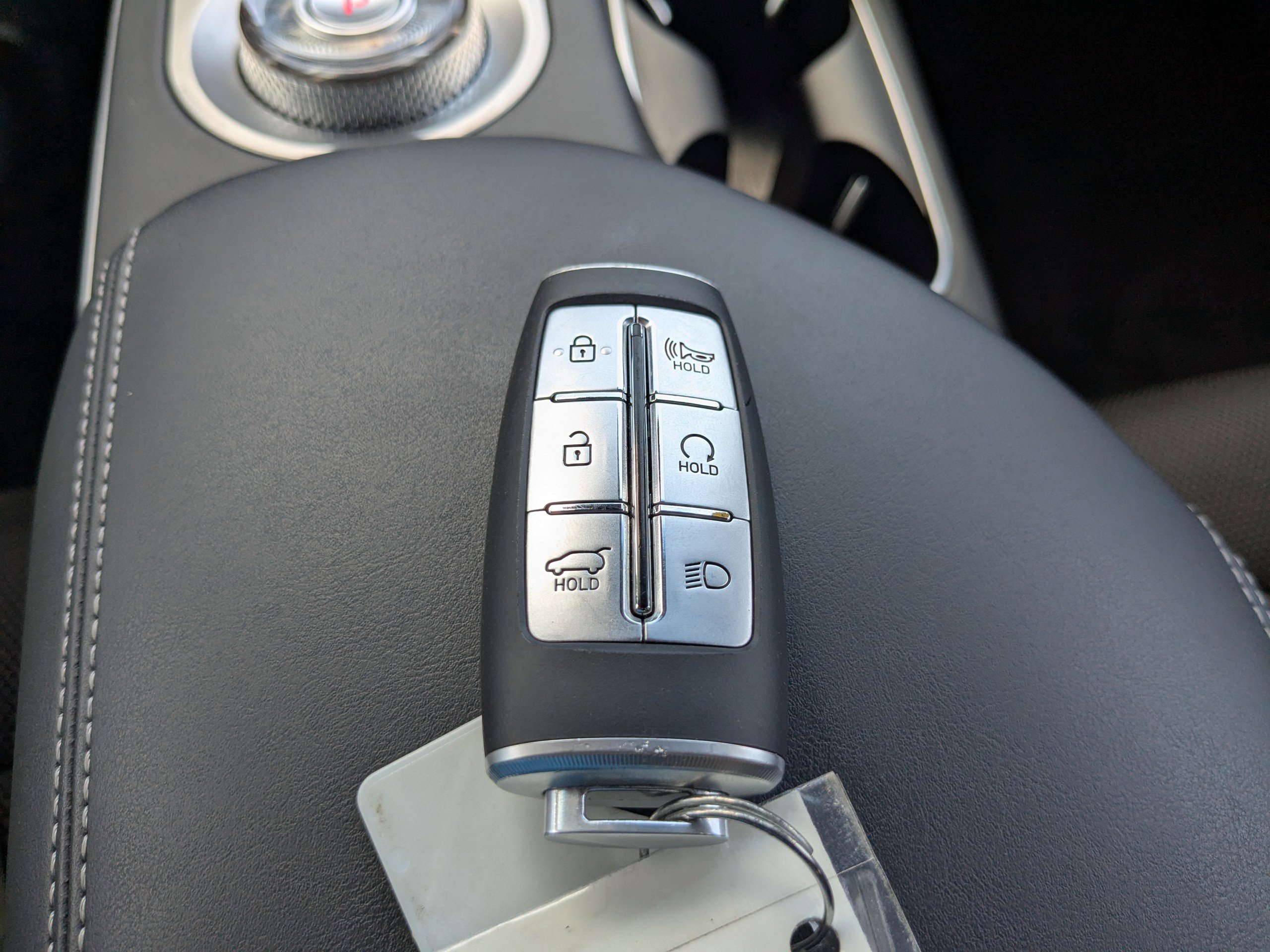 Used 2024 Genesis GV70 3.5T Sport image 32