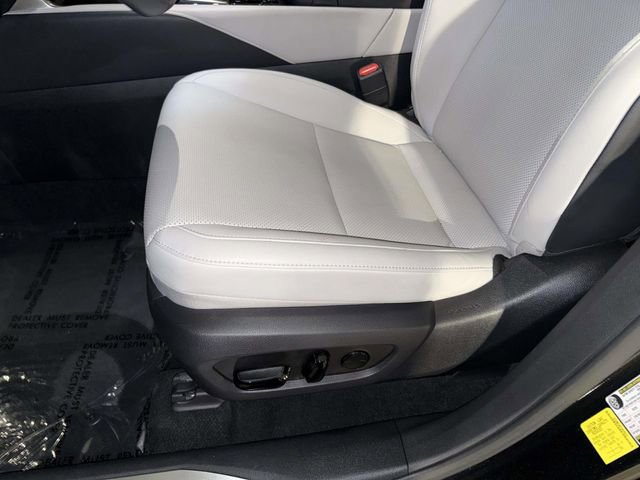 Used 2023 Lexus RX 350 Premium w/ Accessory Package AWD/4WD image 3