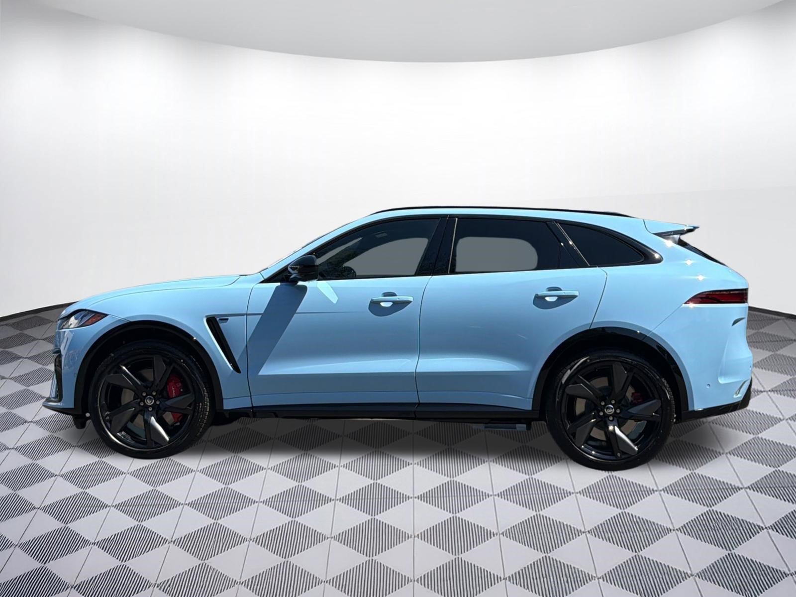 New 2026 Jaguar F-PACE SVR 575 Edition AWD/4WD image 2