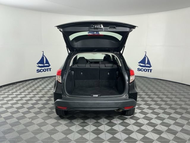 Used 2019 Honda HR-V LX image 21