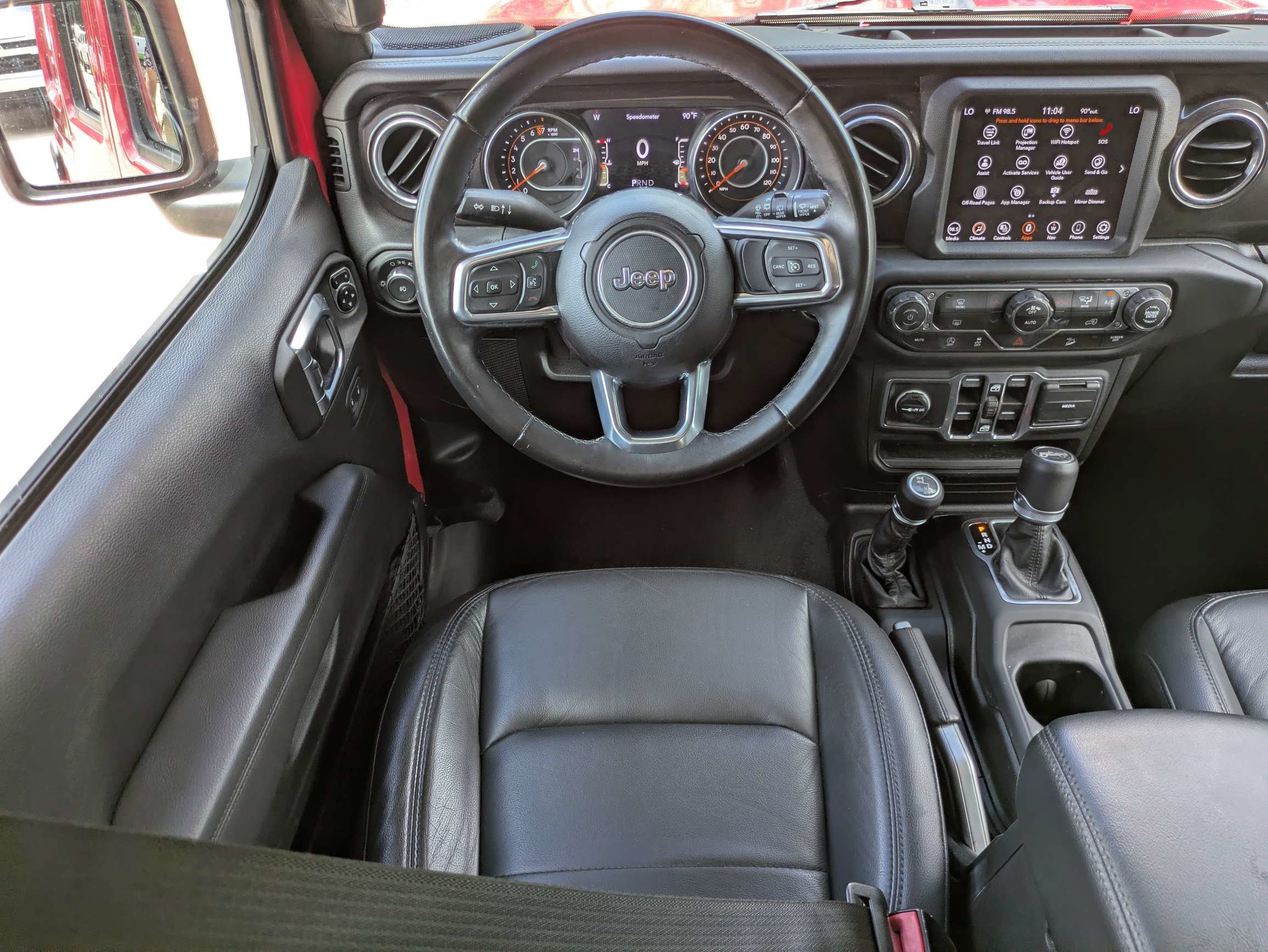 Used 2019 Jeep Wrangler Unlimited Sahara AWD/4WD image 4