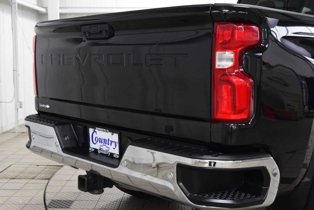 Used 2022 Chevrolet Silverado 2500 LTZ w/ LTZ Premium Package AWD/4WD image 26