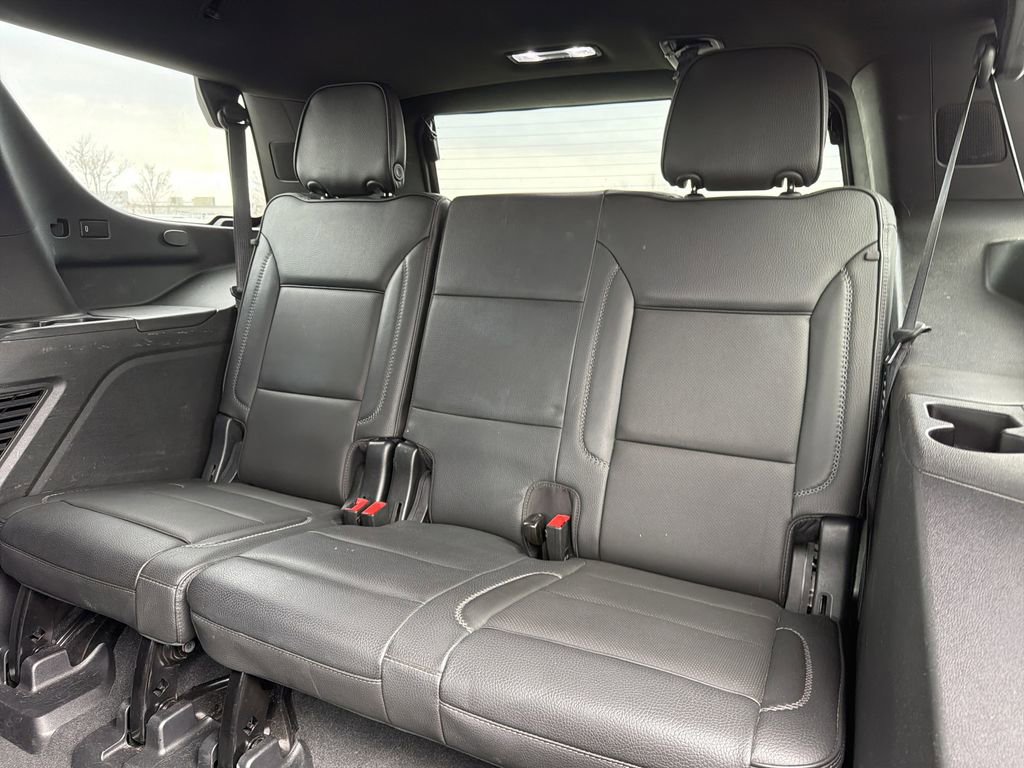 Used 2023 GMC Yukon Denali image 13