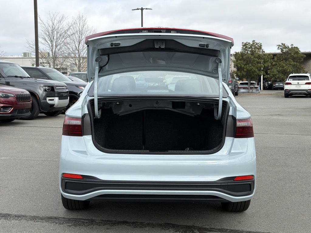 New 2026 Volkswagen Jetta SE image 15