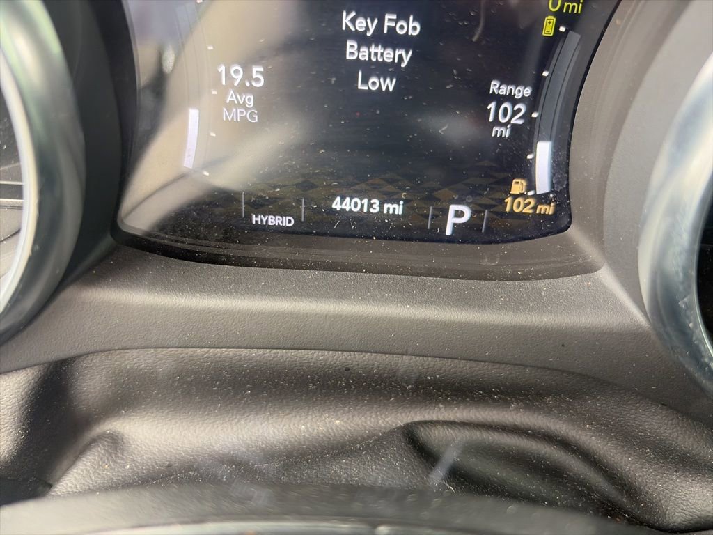 Used 2023 Jeep Wrangler Unlimited Sahara w/ Cold Weather Group image 15