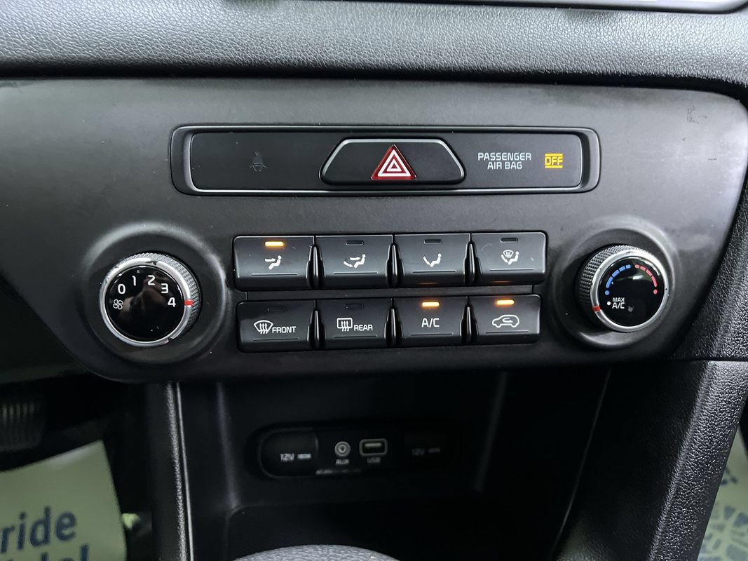 Used 2018 Kia Sportage LX FWD image 23