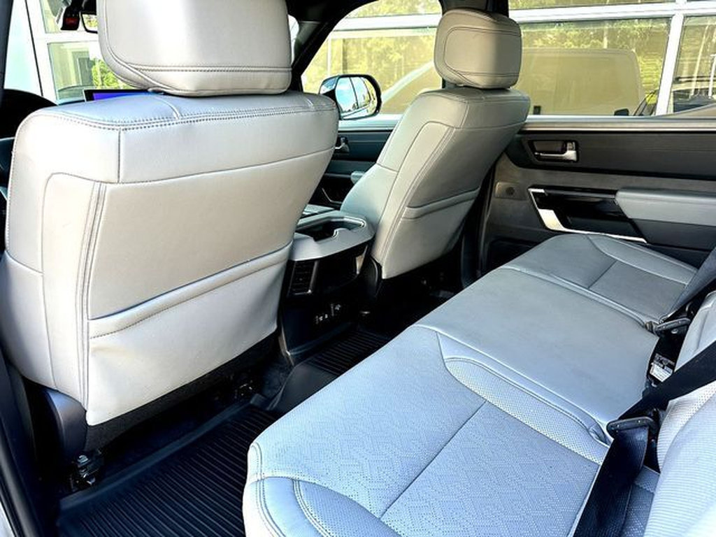 Certified 2025 Toyota Tundra Limited AWD/4WD image 19