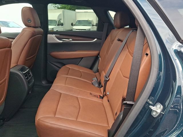 Certified 2024 Cadillac XT5 Sportv AWD/4WD image 11
