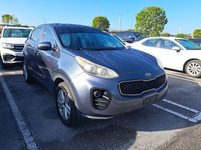 Used 2018 Kia Sportage LX image 3
