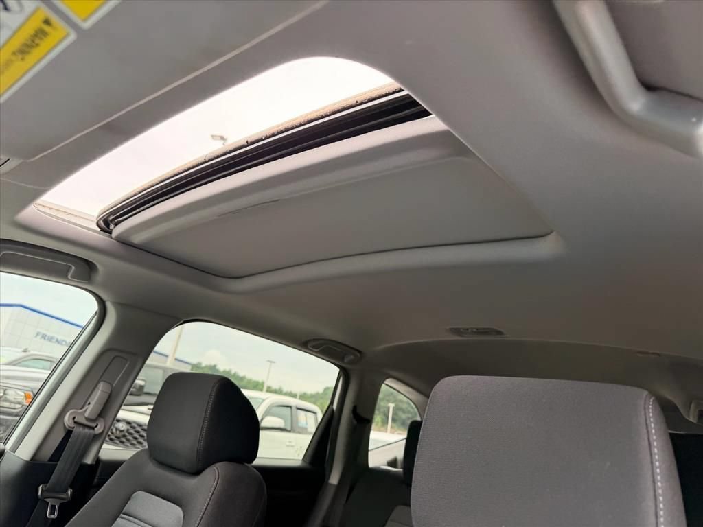 Used 2019 Honda CR-V EX image 18