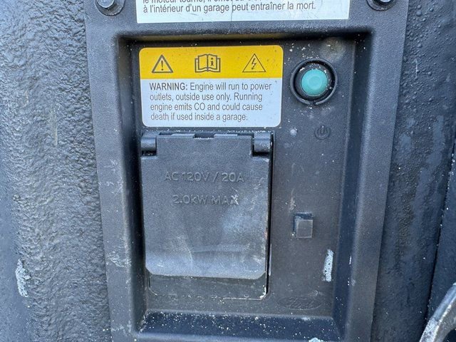 Used 2024 Ford F250 Lariat w/ Sport Appearance Package image 11