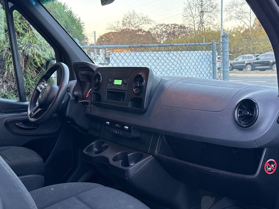 Used 2020 Mercedes-Benz Sprinter 2500 w/ Driver Convenience Package image 18
