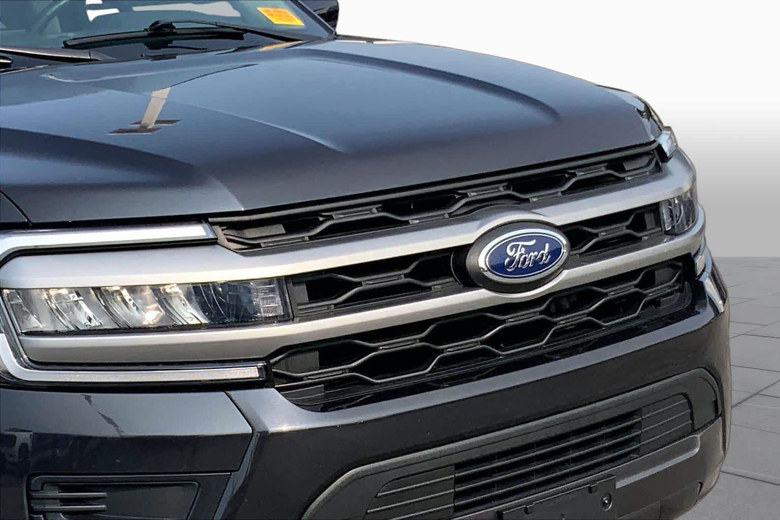 Used 2023 Ford Expedition XLT RWD image 26