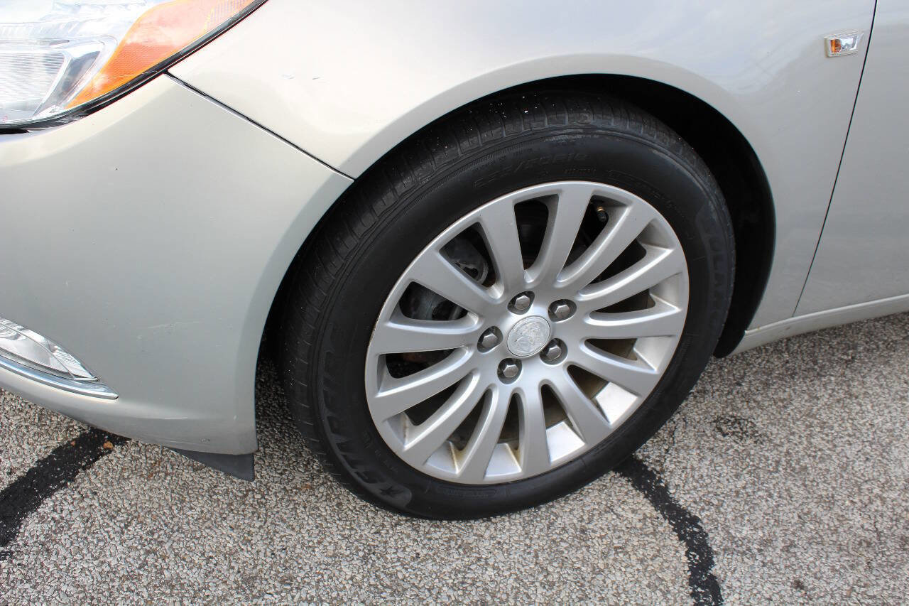 Used 2011 Buick Regal CXL w/ RL2 Preferred Equipment Group image 10
