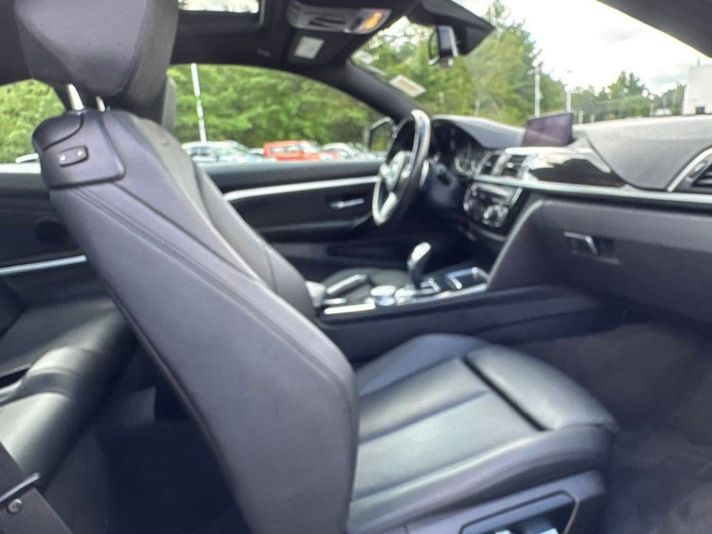 Used 2019 BMW 430i xDrive Coupe w/ M Sport Package AWD/4WD image 24