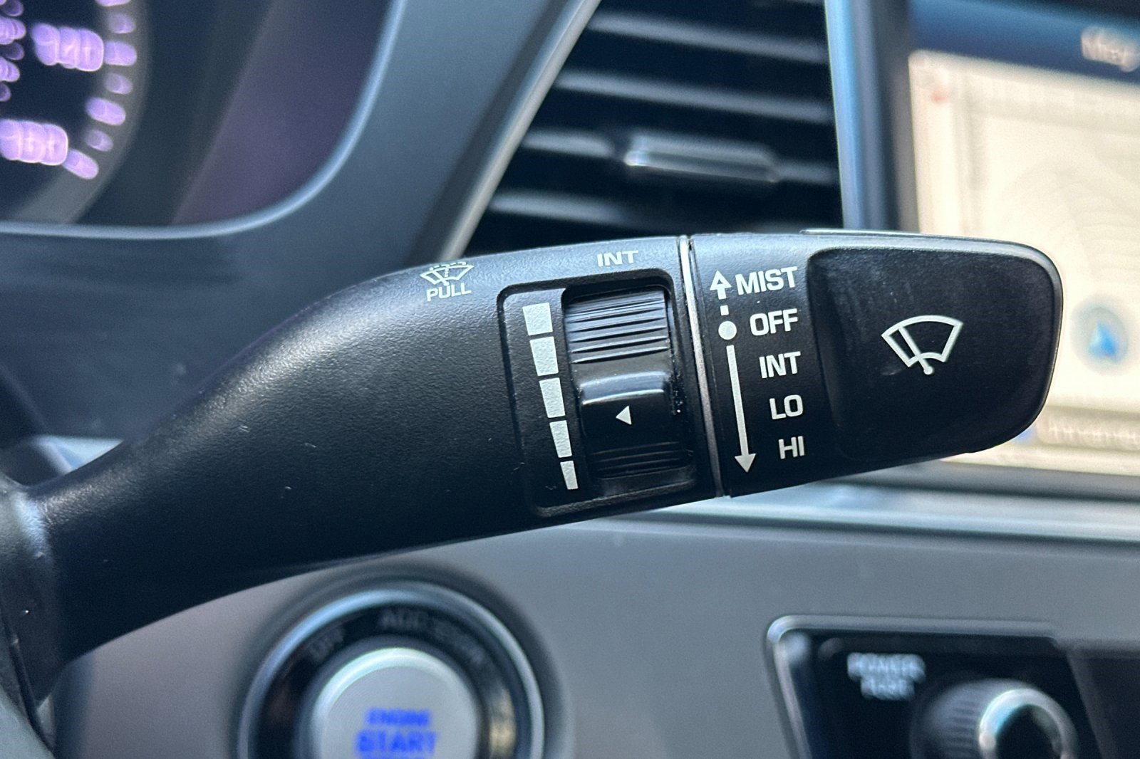 Used 2016 Hyundai Sonata Sport w/ Option Group 03 FWD image 32