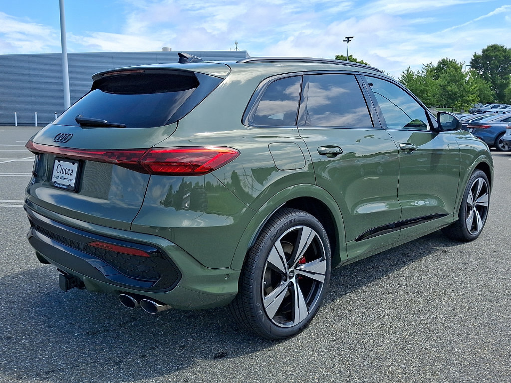 New 2026 Audi SQ5 Premium Plus AWD/4WD image 7