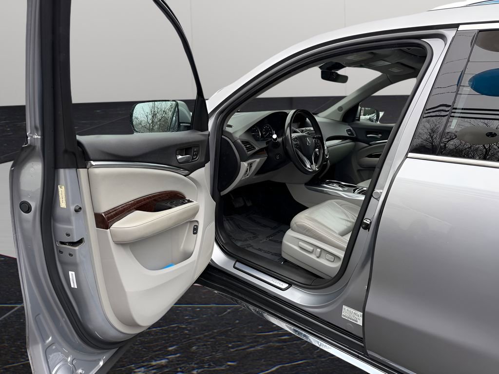 Used 2017 Acura MDX SH-AWD image 19