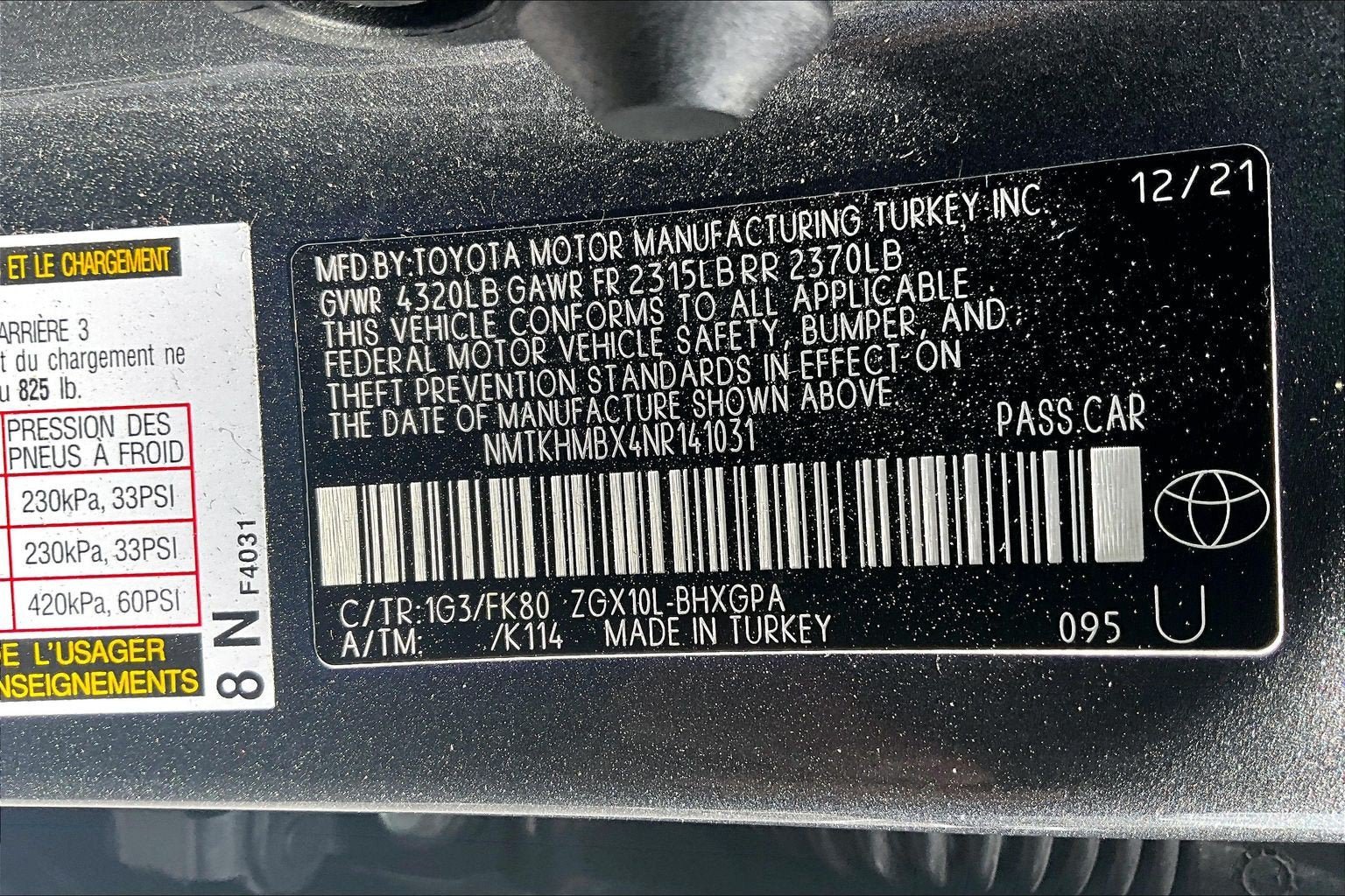 Used 2022 Toyota C-HR XLE FWD image 28