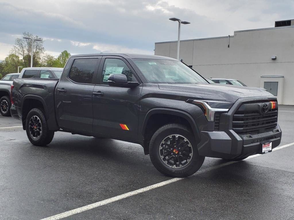 New 2025 Toyota Tundra SR5 image 2