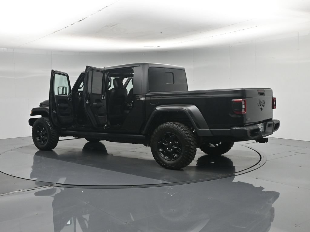 Used 2023 Jeep Gladiator Sport AWD/4WD image 34