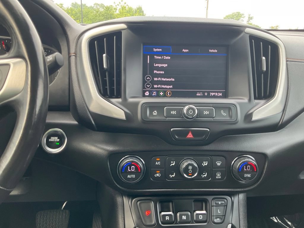Used 2021 GMC Terrain SLE w/ Driver Convenience Package FWD image 16