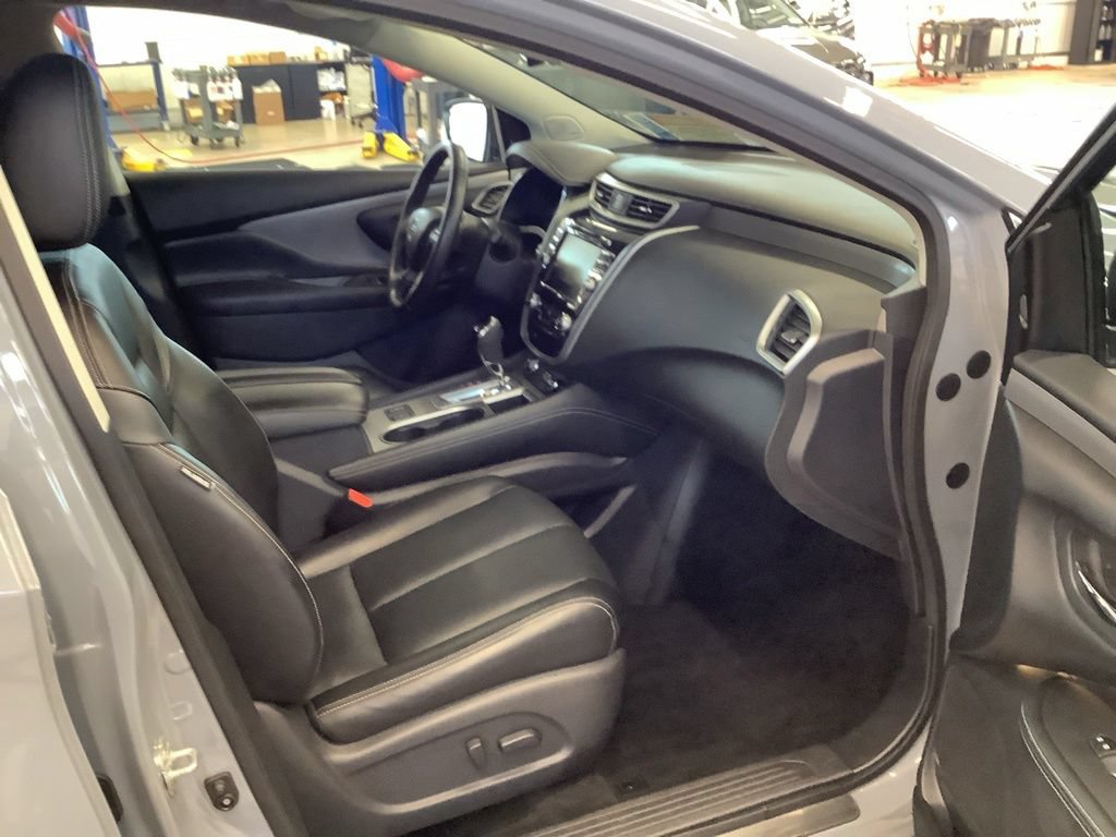 Used 2023 Nissan Murano SL w/ Cargo Package AWD/4WD image 14