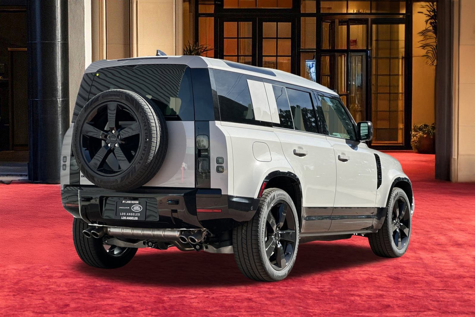 New 2026 Land Rover Defender 110 X-Dynamic SE image 10