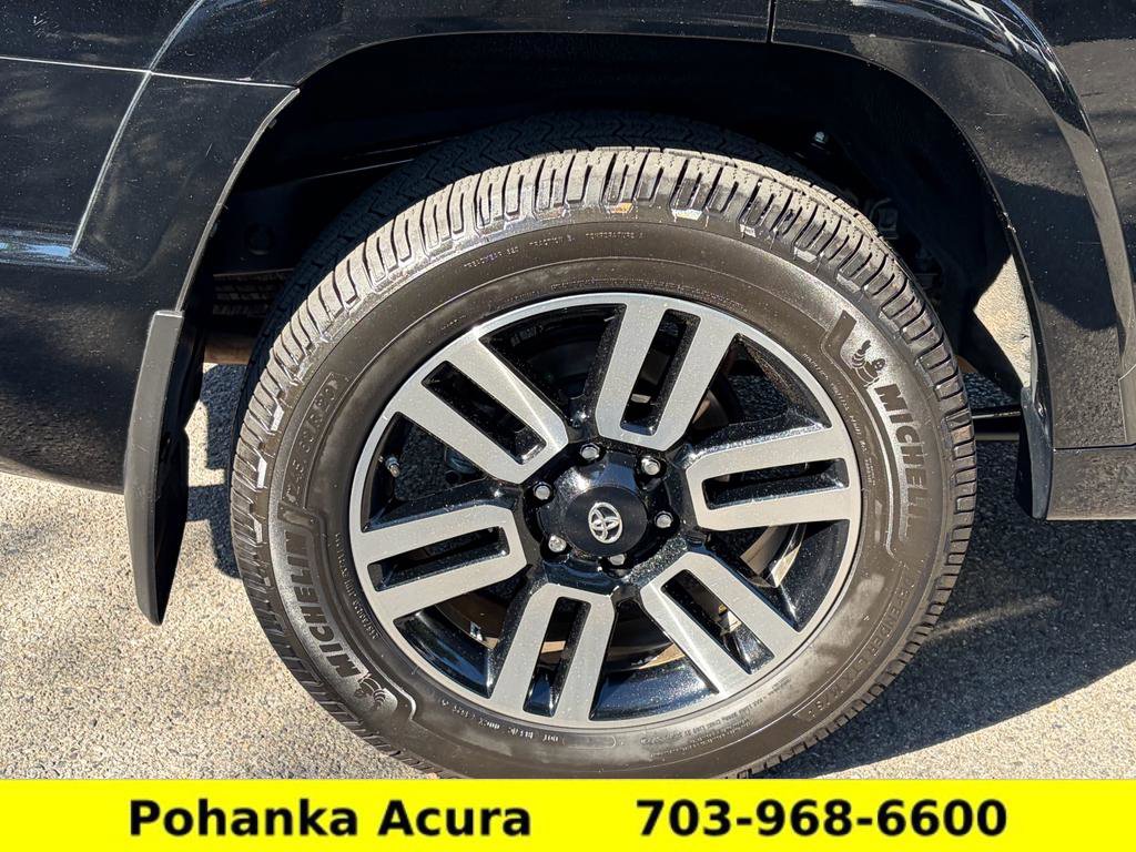 Used 2017 Toyota 4Runner Limited AWD/4WD image 30