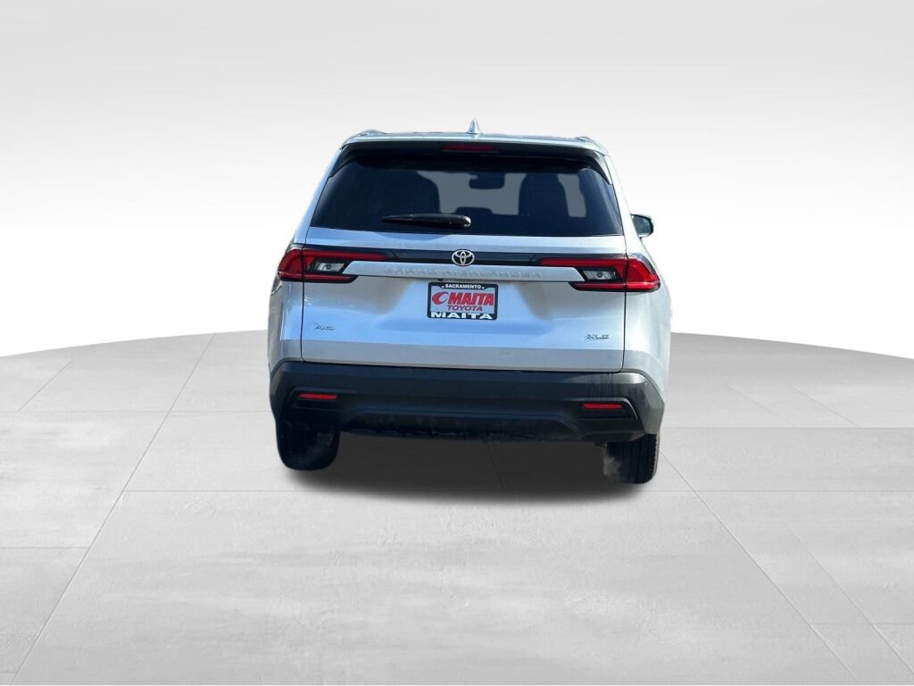 Certified 2025 Toyota Grand Highlander AWD image 4