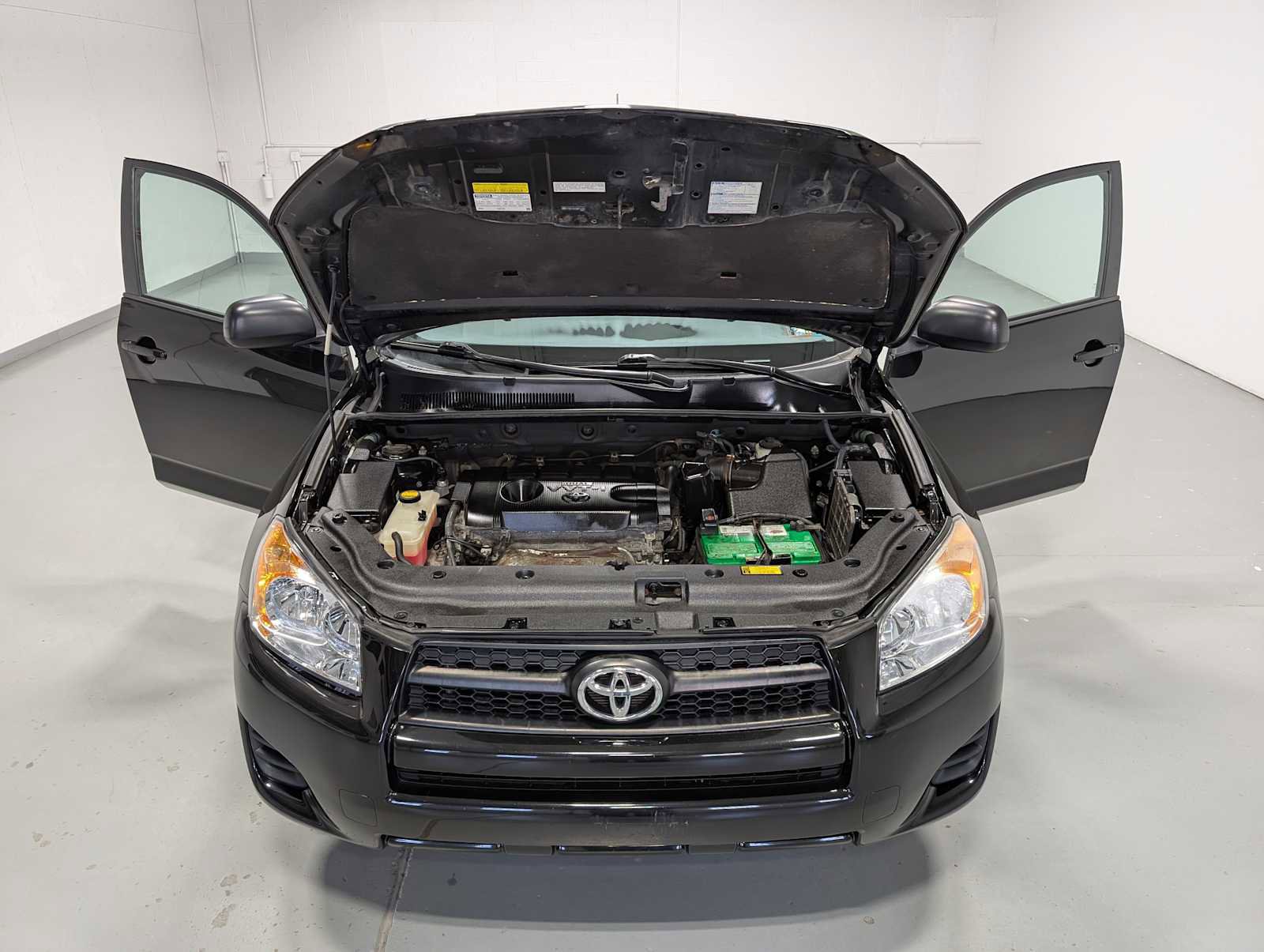 Used 2012 Toyota RAV4 4WD w/ Upgrade Value Pkg image 12