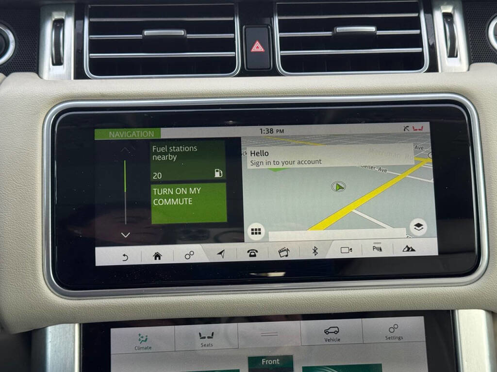Used 2019 Land Rover Range Rover image 11