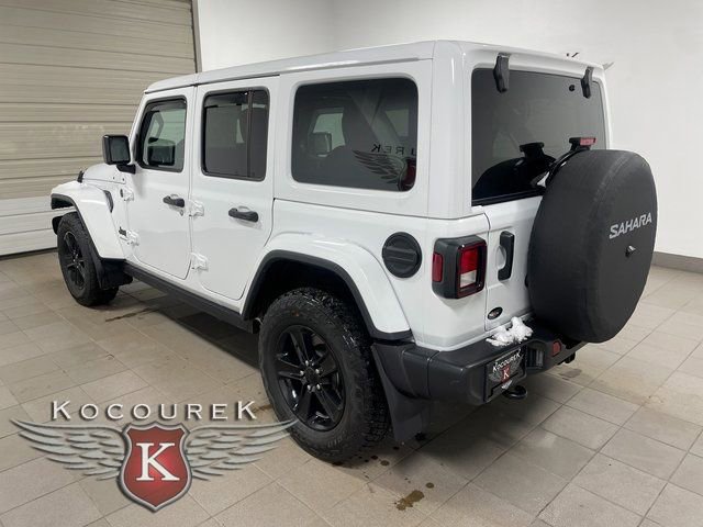 Used 2023 Jeep Wrangler Altitude image 4