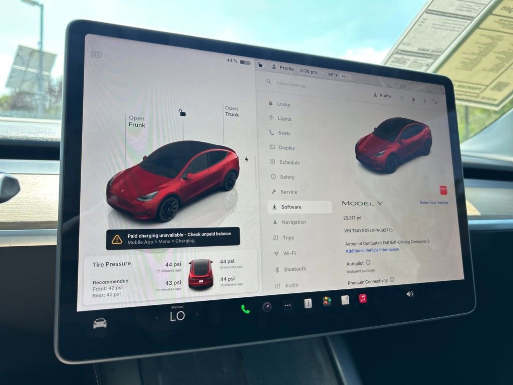 Used 2023 Tesla Model Y Long Range image 29